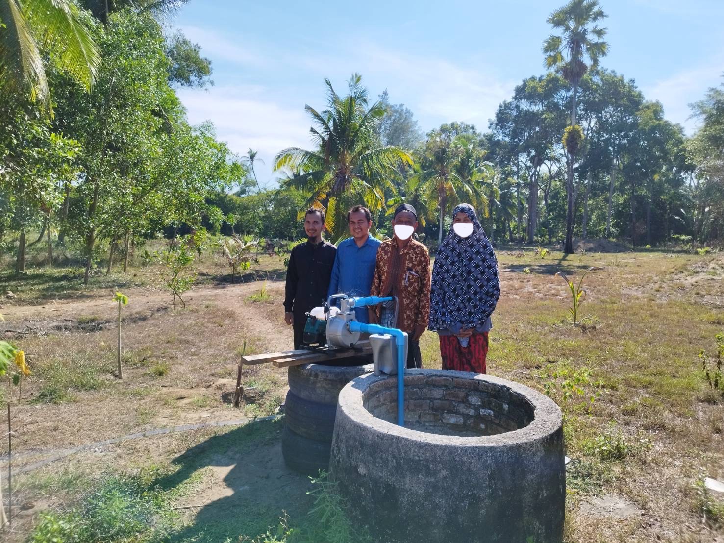 ส่งมอบสวัสดิการซะกาตส่งเสริมอาชีพแก่ผู้มีสิทธิรับซะกาตในปะนาเระ จังหวัดปัตตานี